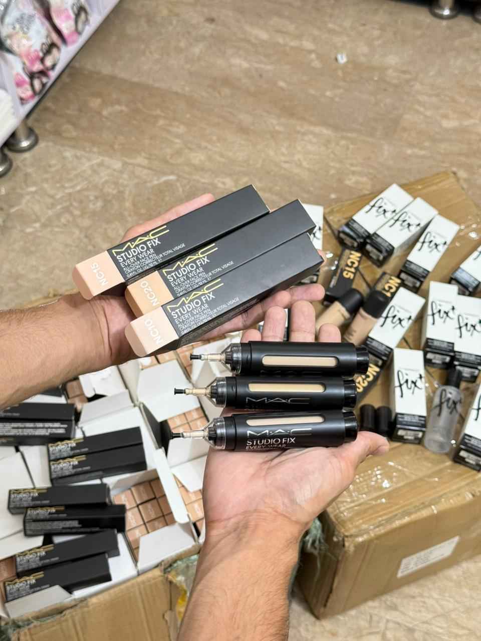 MAC Studio Fix Every-Wear All-Over Face Pen – Flawless Coverage
